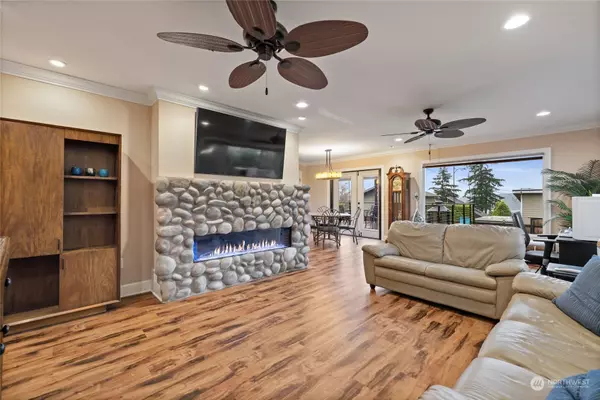 1340 N Cascade AVE, Tacoma, WA 98406