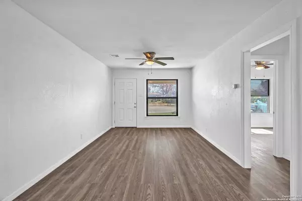 129 HARALD DR, San Antonio, TX 78214-2458