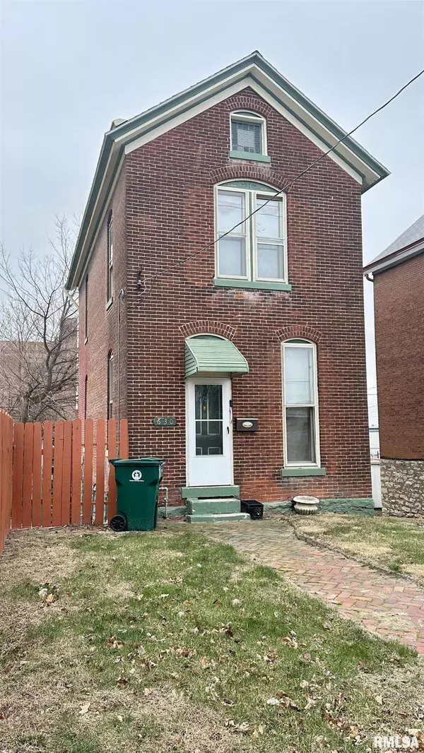 630 YORK ST, Quincy, IL 62301