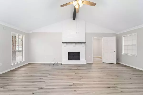 3211 Rosewood Dr., Hattiesburg, MS 39401