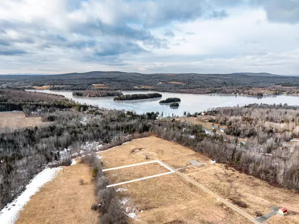 007-019 Indian Heights DR, Saint Albans, ME 04971