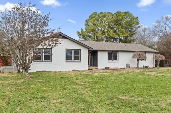 6239 Lee Ave, Murfreesboro, TN 37129