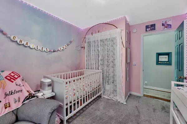 312 E 1st Ave, Cheney, KS 67025