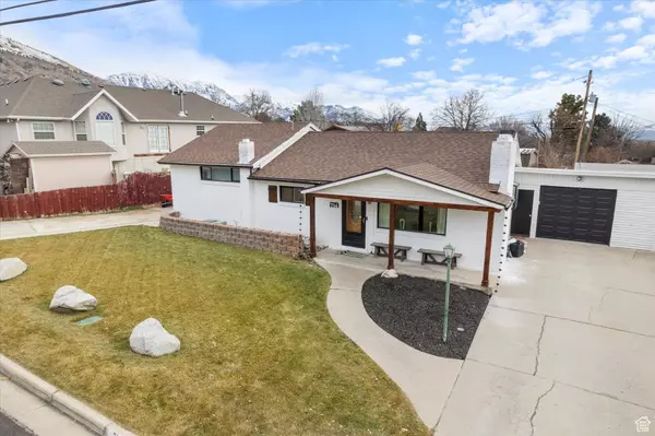 714 E GROVE CREEK DR N, Pleasant Grove, UT 84062