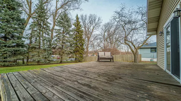 428 Pontiac RD, Schererville, IN 46375