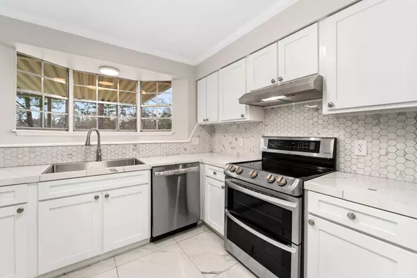 3211 Rosewood Dr., Hattiesburg, MS 39401