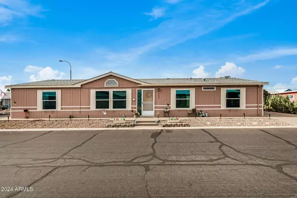 2400 E BASELINE Avenue #227, Apache Junction, AZ 85119