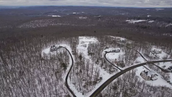 37 Cider Mill Heights, Granby, CT 06060