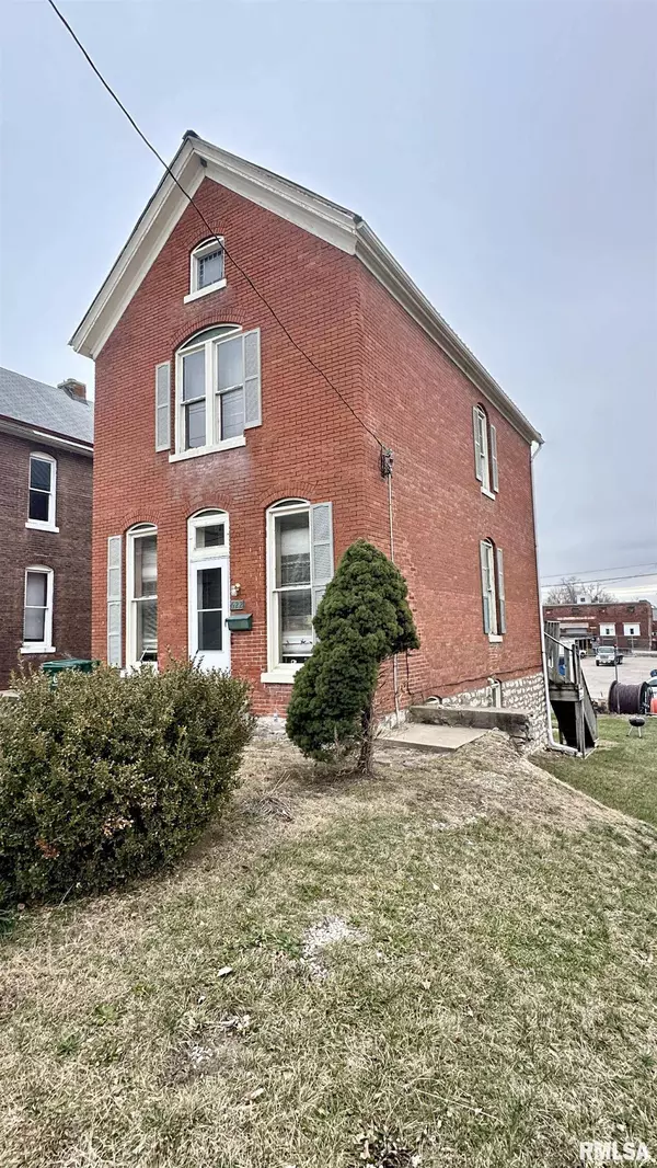622 YORK ST, Quincy, IL 62301