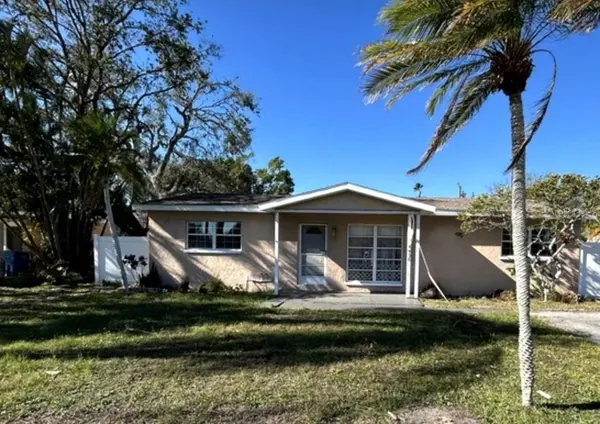 4430 CARSON ST NE, Saint Petersburg, FL 33703