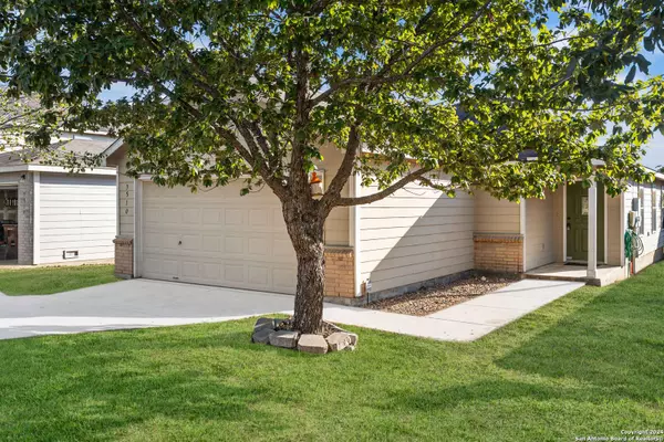 3510 ALAMO GRNS, San Antonio, TX 78261-2390