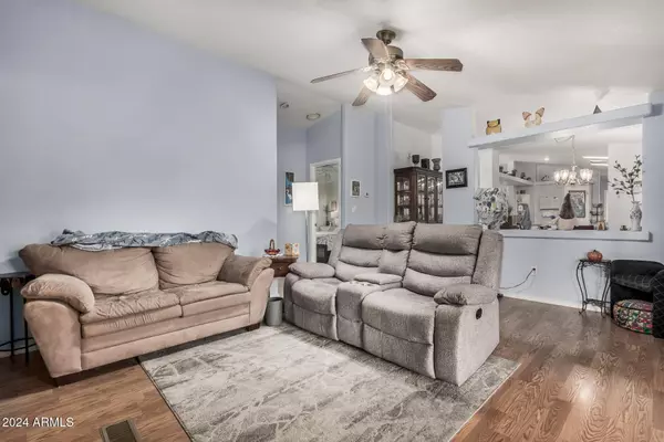 2400 E BASELINE Avenue #227, Apache Junction, AZ 85119