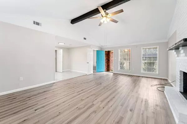 3211 Rosewood Dr., Hattiesburg, MS 39401