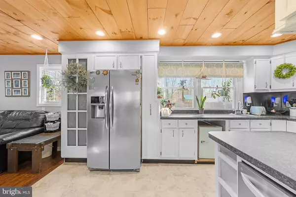 341 BIRMINGHAM RD, Pemberton, NJ 08068