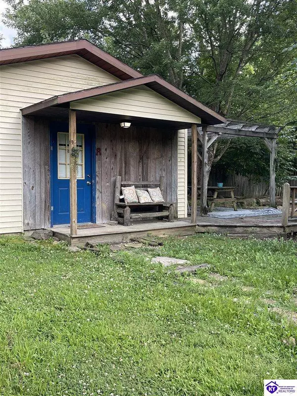 10202 S Highway 259, Mcdaniels, KY 40152