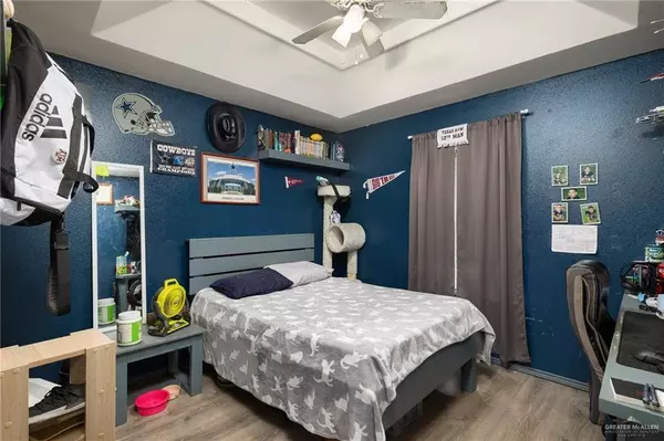 704 Huisache ST, La Joya, TX 78560