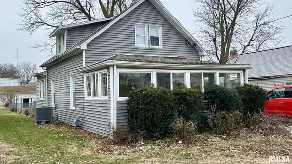 2008 SPRUCE ST, Quincy, IL 62301