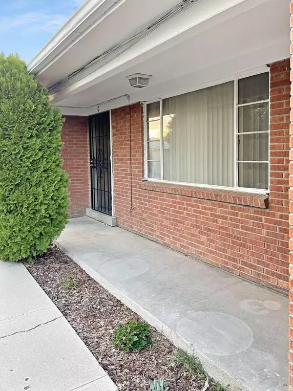 933 LOUISIANA BLVD SE, Albuquerque, NM 87108