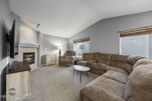 1468 N Heather Meadows LOOP, Anchorage, AK 99507