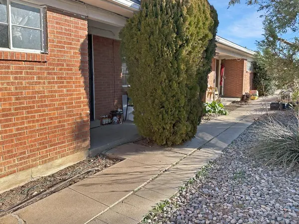 933 LOUISIANA BLVD SE, Albuquerque, NM 87108