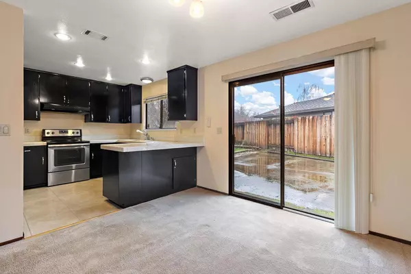 7291 Riverwind WAY, Sacramento, CA 95831