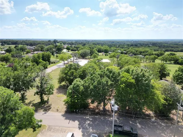 716 Caddell Street, Aubrey, TX 76227