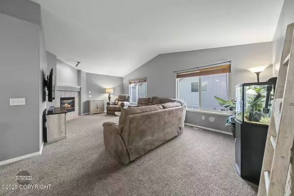 1468 N Heather Meadows LOOP, Anchorage, AK 99507