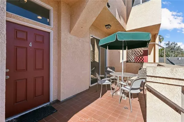 13351 Burbank BLVD #4, Valley Glen, CA 91401