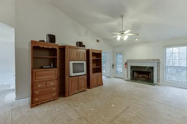 842 Lodgeview DR, Bethlehem, GA 30620