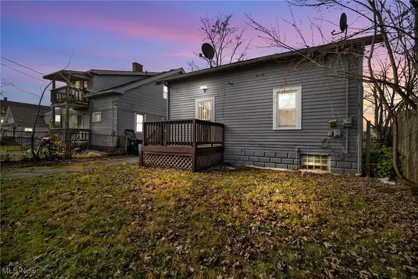 4011 E 142nd ST, Cleveland, OH 44128