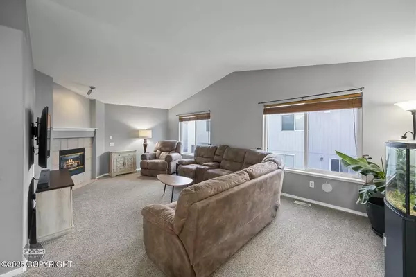 1468 N Heather Meadows LOOP, Anchorage, AK 99507