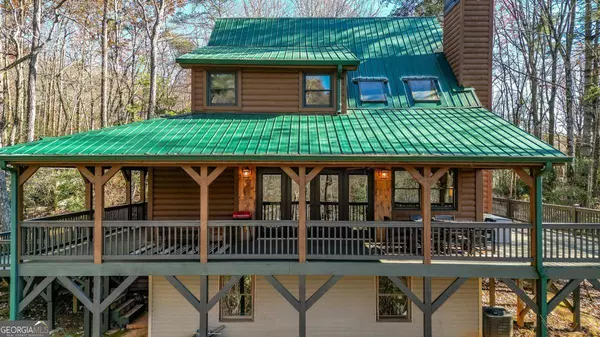 729 Poplar Hollow RD, Ellijay, GA 30540