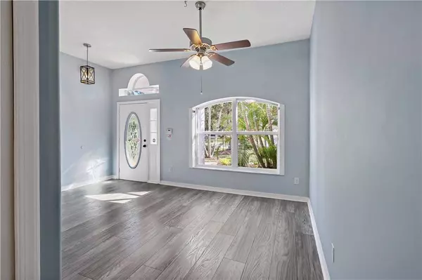 5486 5th LN, Vero Beach, FL 32968