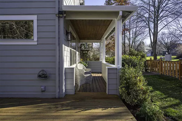 2713 Clay Creek WAY, Ashland, OR 97520