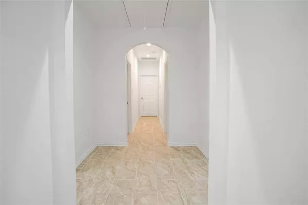 8147 Chateau ST, Houston, TX 77028