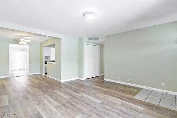 542 Iroquois TRL, Willoughby, OH 44094