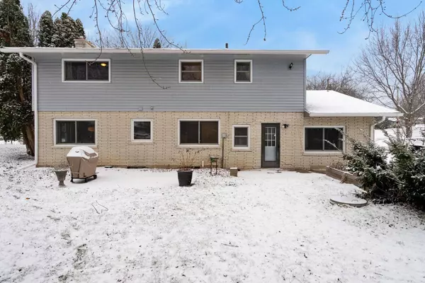 3599 Carncross Drive, Mcfarland, WI 53558