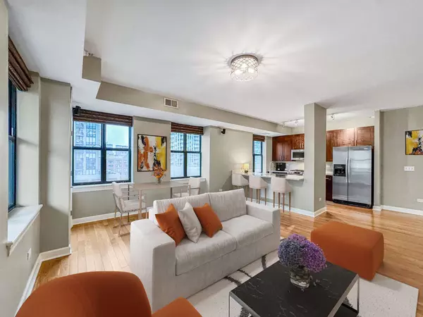 451 W Huron ST #908, Chicago, IL 60654