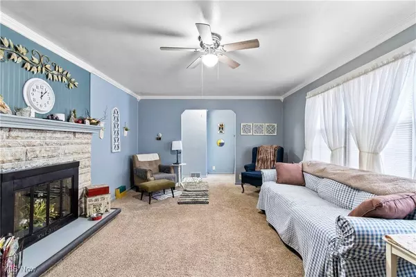 3589 Center RD, Perry, OH 44081