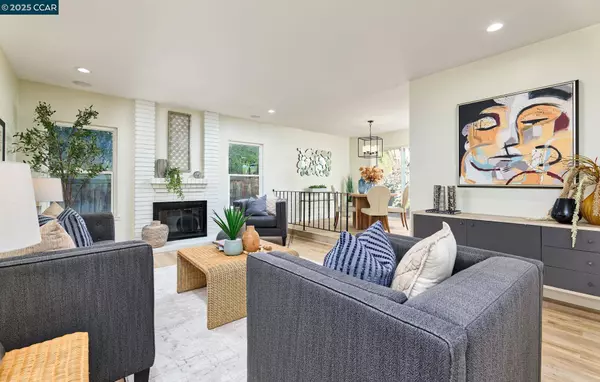 860 Niagara Ct, Concord, CA 94518