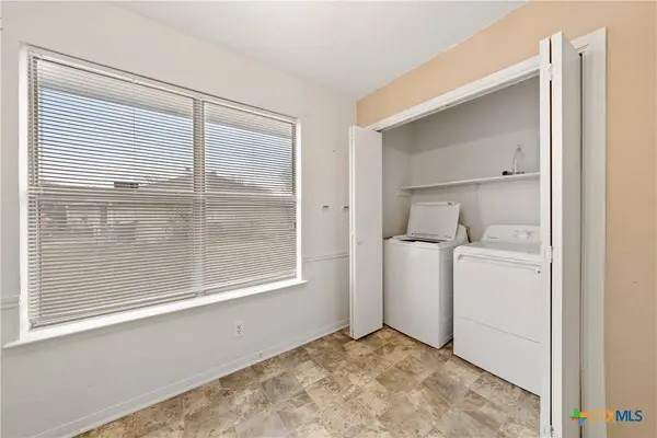 1402 Windsor CIR, Killeen, TX 76549