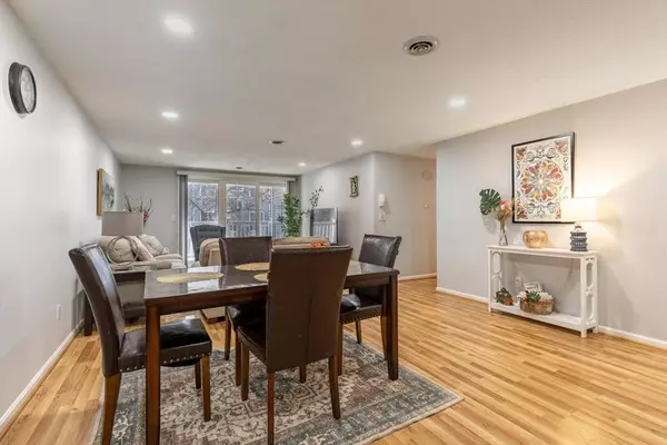 255 North Road #245, Chelmsford, MA 01824