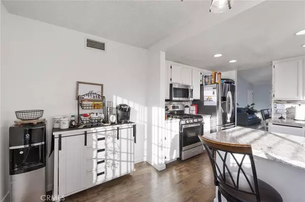 37713 Barrinson ST, Palmdale, CA 93550