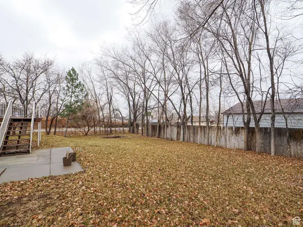 979 E RIPARIAN DR S, Draper, UT 84020