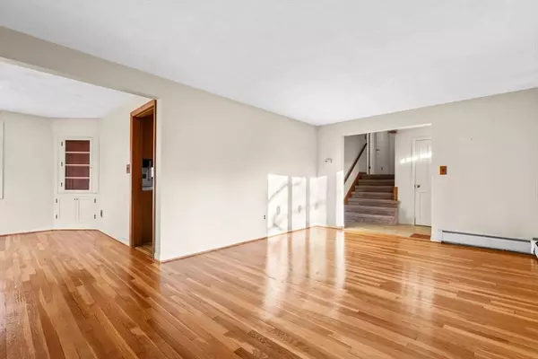 271 Florence Ave, Arlington, MA 02476