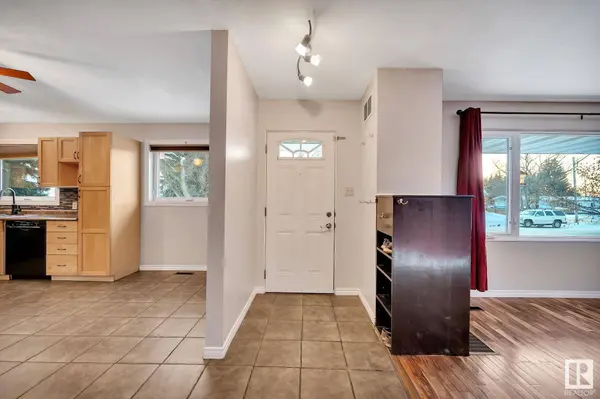 5132 54 AV, Tofield, AB T0B 4J0