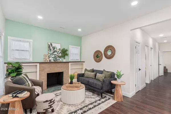 1815 N DAYTON Street, Phoenix, AZ 85006