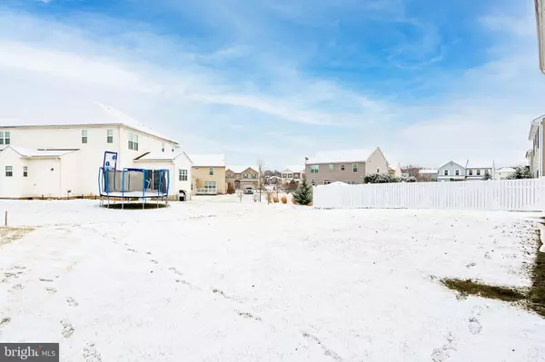 5464 SUNFLOWER LN, Allentown, PA 18104