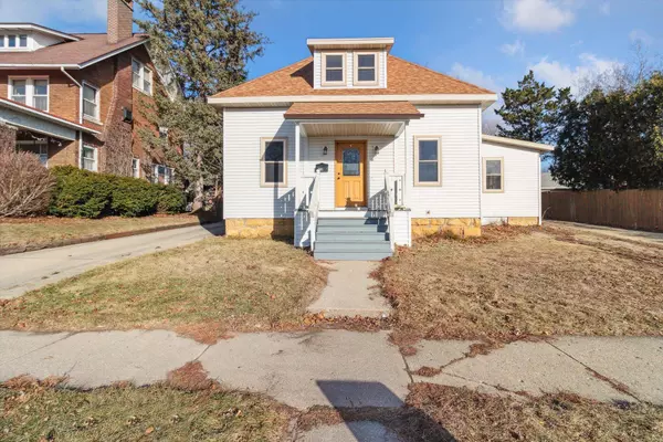 2015 8th Street, Monroe, WI 53566