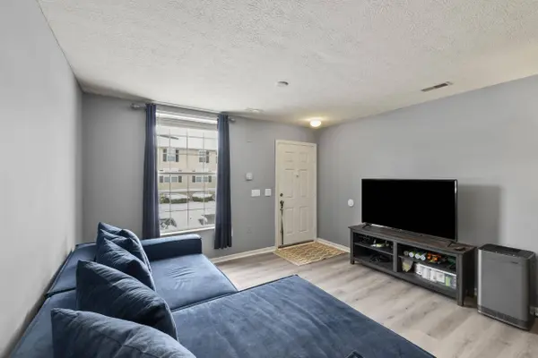 331 Pristine Path, Blacklick, OH 43004